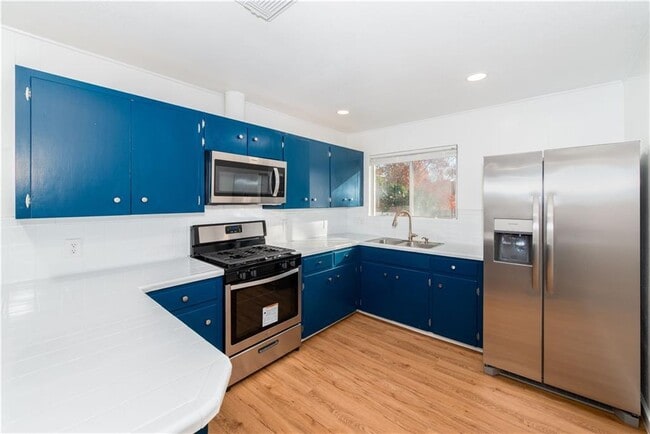 Building Photo - 4406 Scottsdale Rd