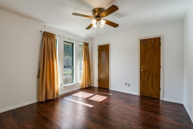 Building Photo - 1701 Midcrest Dr