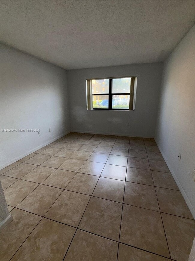 Building Photo - 15600 SW 80th St