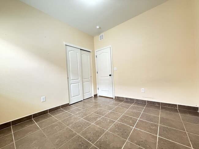 Building Photo - 13136 Freshford