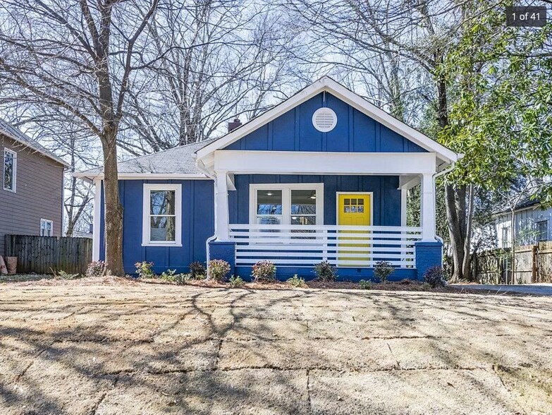 Front Exterior - 1395 Beatie Ave SW