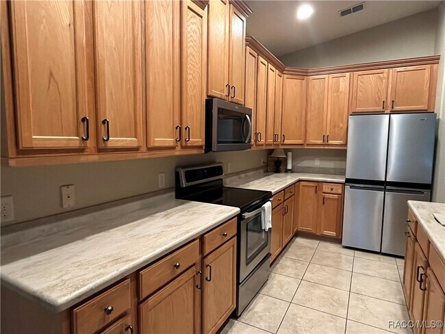 Building Photo - 1569 W Caroline Path