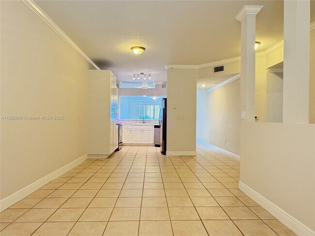 Building Photo - 10730 NW 66th St