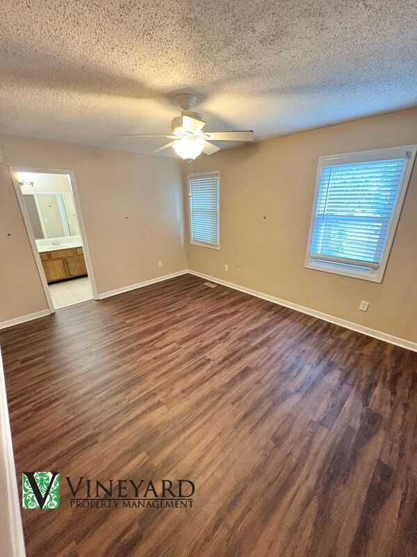 Building Photo - 1065 Sand Wedge Cir