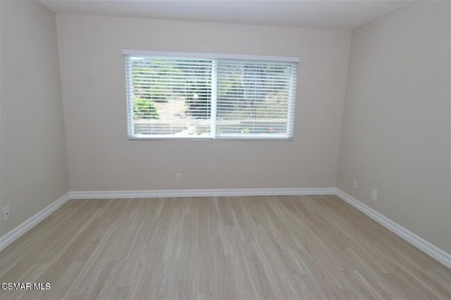 Building Photo - 89 Los Vientos Dr