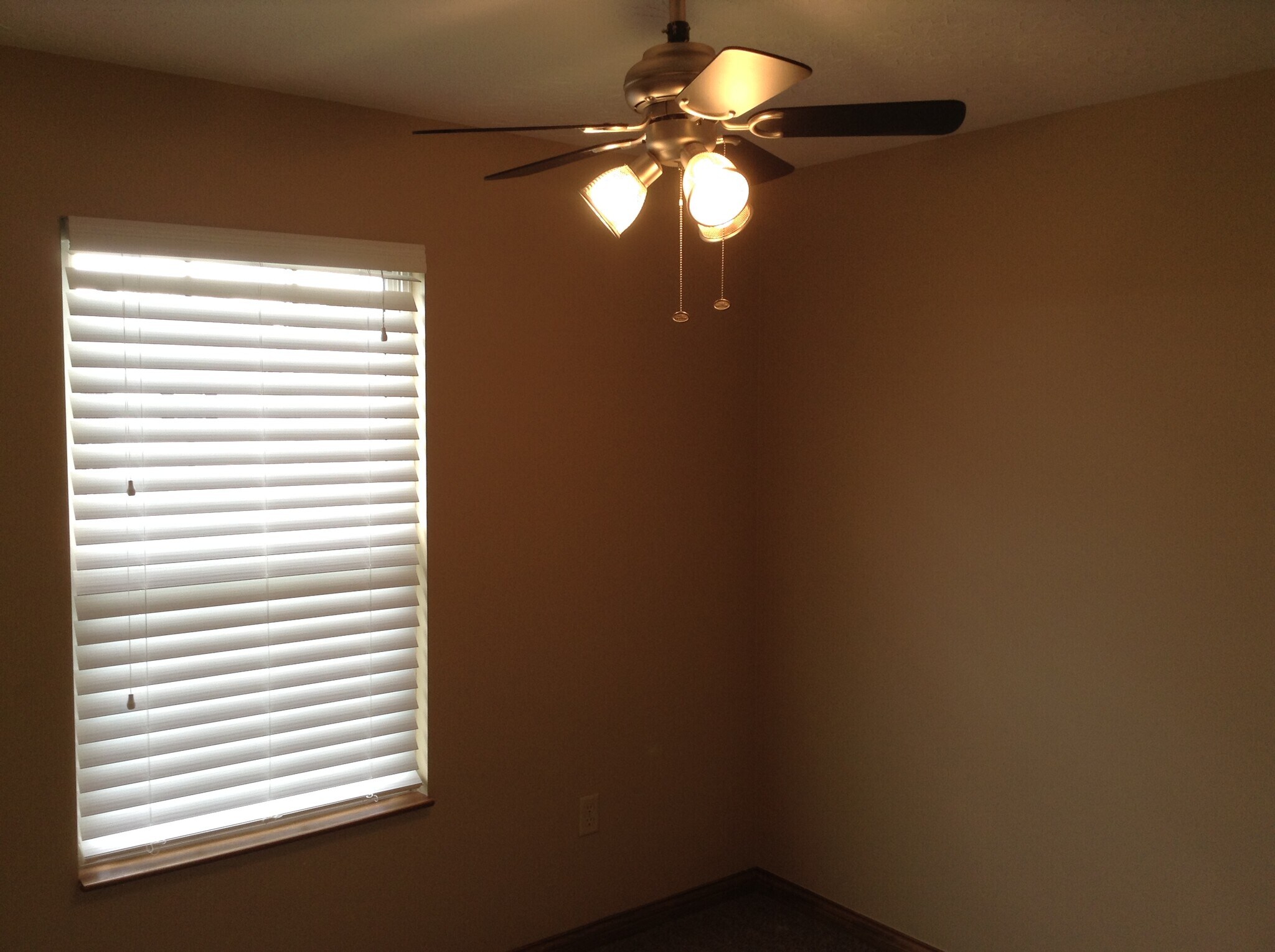 Building Photo - 610 Tupelo Dr