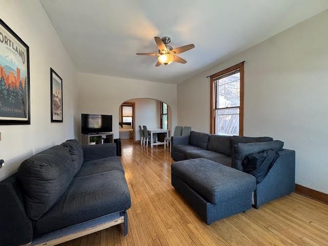 Building Photo - 946 E Johnson St