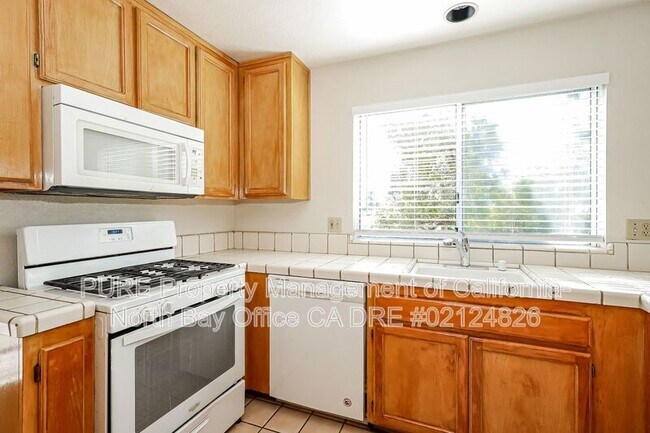 Building Photo - 1336 Jennings Park Way