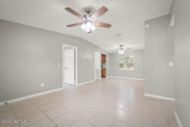 Building Photo - 7945 Herlong Rd