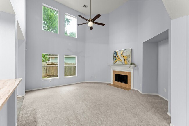 Building Photo - 11745 Logan Ridge Dr