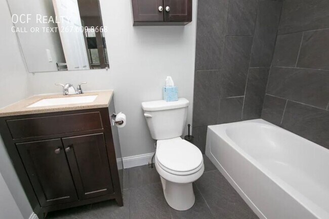 Building Photo - 1527 South St