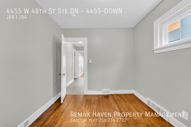 Building Photo - 4455 W 48th St