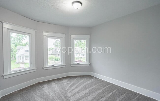 Building Photo - 1512 Binney St