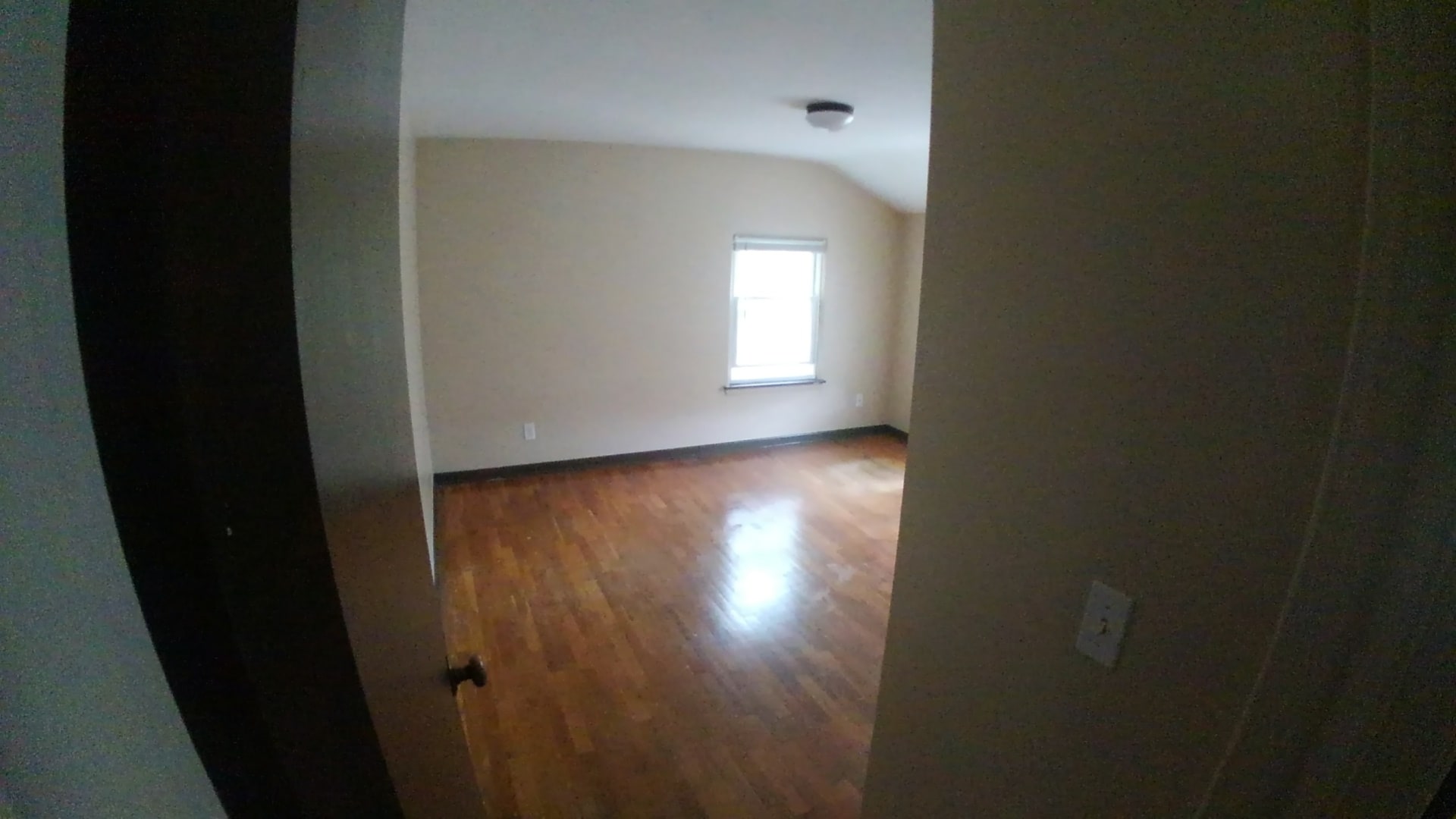 Bedroom - 2718 Roseland Ave