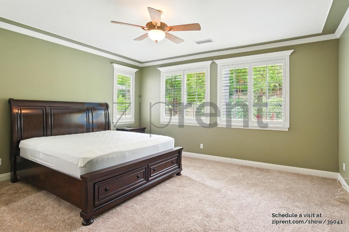 Building Photo - 16766 Tamarind Ct