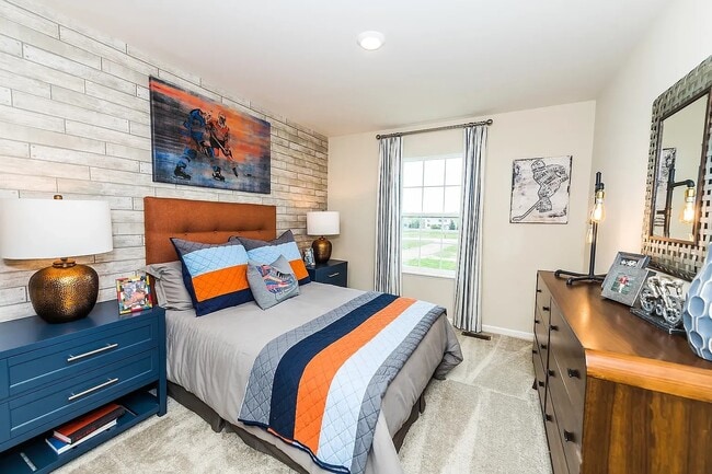 Building Photo - 2111 Tremont Ave