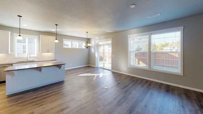 Building Photo - 1 story ranch style home in a peaceful Cul...