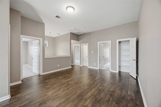 Building Photo - 1239 Cascade Hls Dr