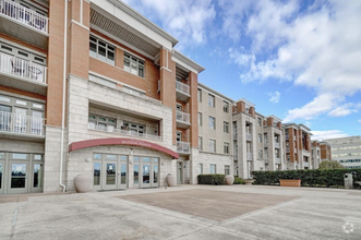 Building Photo - 7400 River Rd