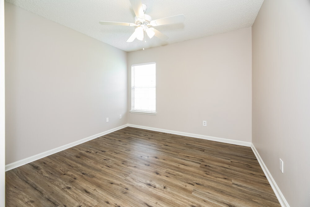 Building Photo - 201 Carolina Jasmine Ln