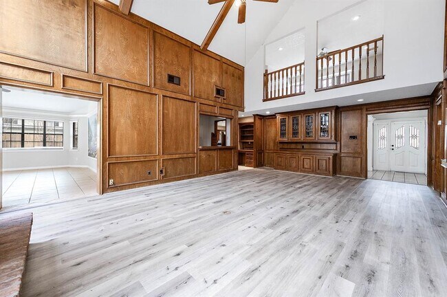 Building Photo - 12203 Normont Dr