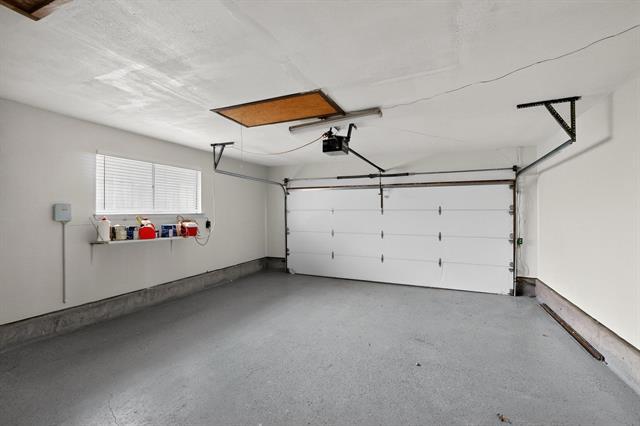 Building Photo - 2609 Brook Hollow Ln