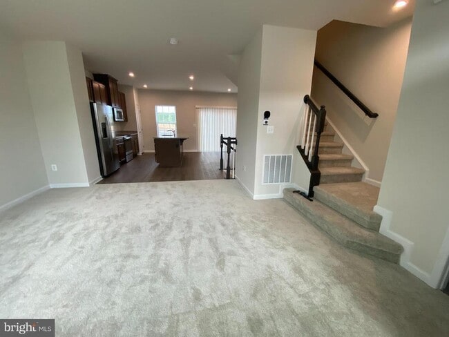 Building Photo - 2677 Bears Den Dr