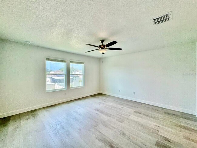 Building Photo - 38851 Opal Willow Ln