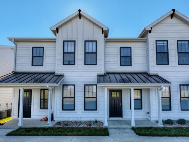 Building Photo - Cove at Prairie Trail Townhomes - Prairie ...