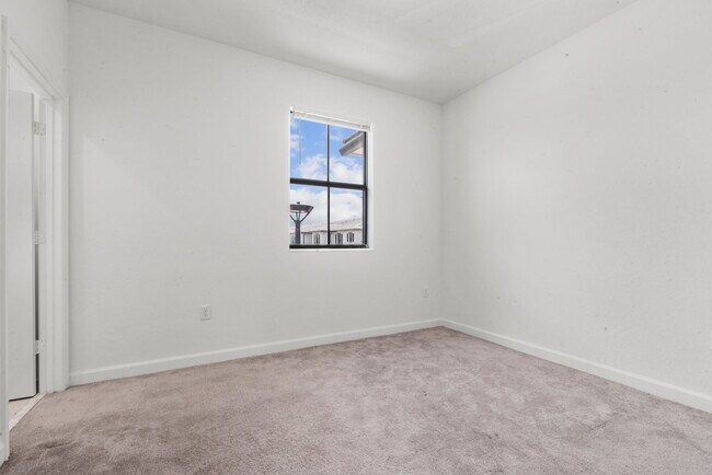 Building Photo - 28637 SW 132nd Ct