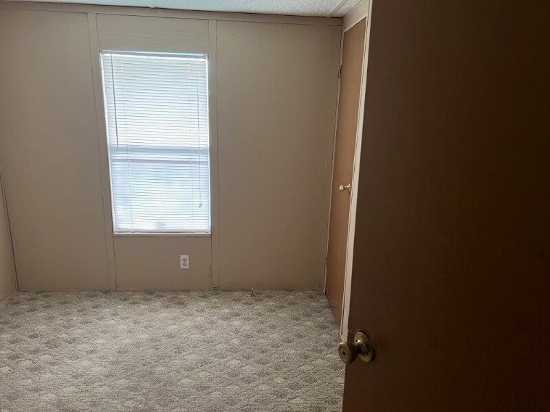 Building Photo - 106 Linda Lee Ct