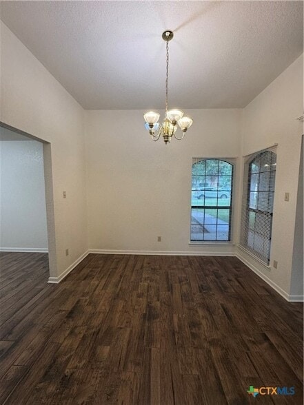 Building Photo - 1801 Thomas Ct