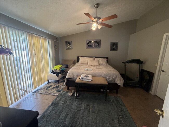 Building Photo - 11232 Andy Dr