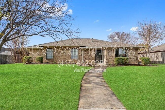 Building Photo - 1614 N Valley Pkwy