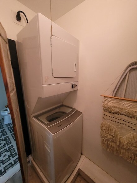 Building Photo - 215 Postoffice St