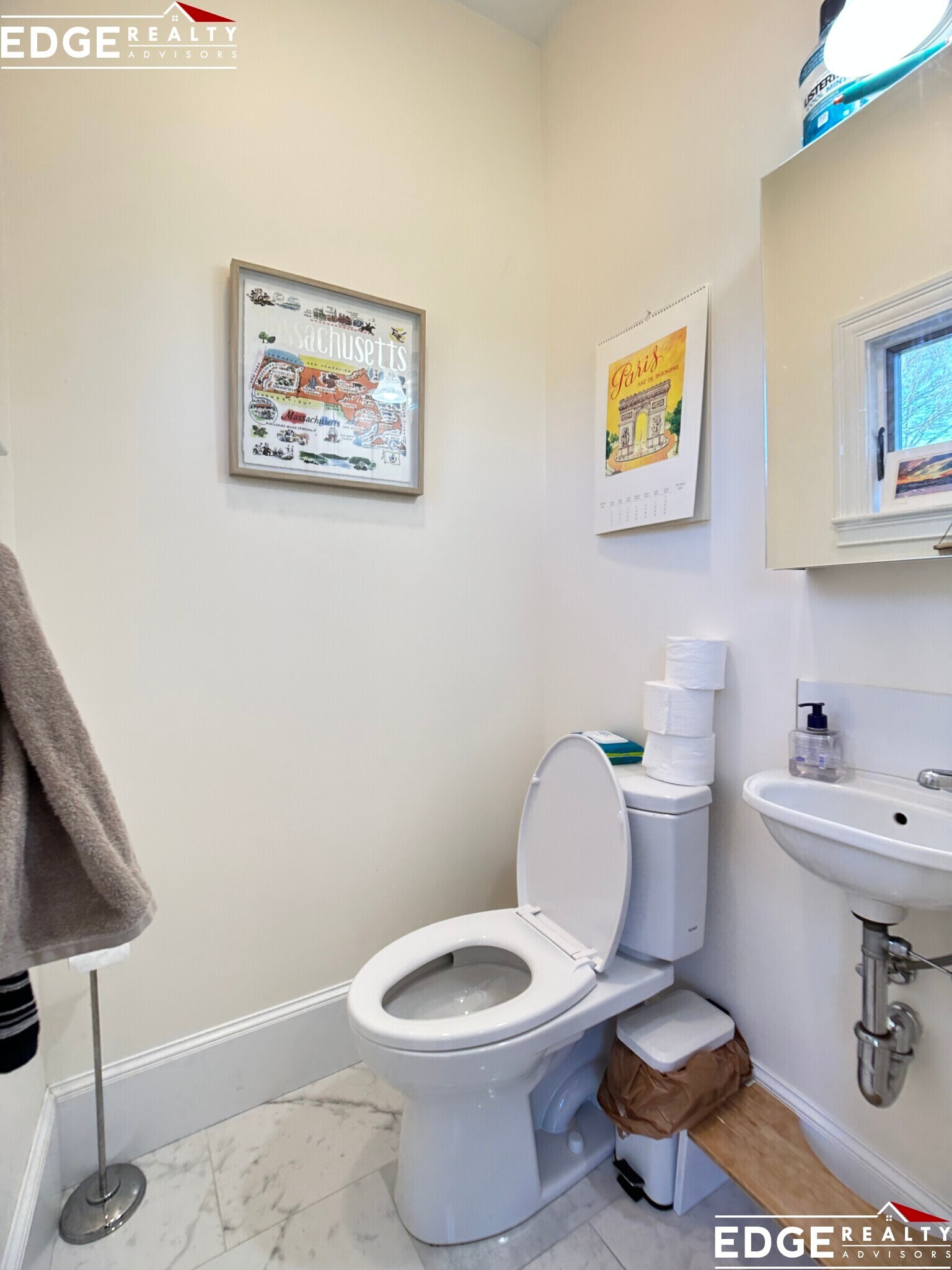 Building Photo - 17 Hopedale St