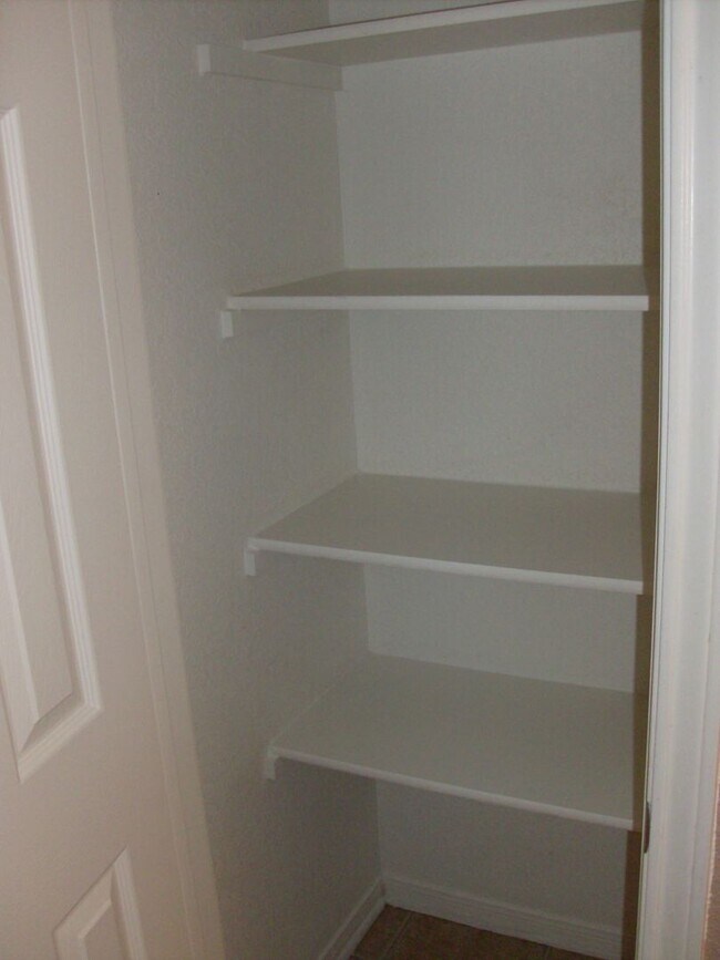 Building Photo - 2 Bedroom | 2 Bath Duplex Off Clear Creek – Killeen, TX