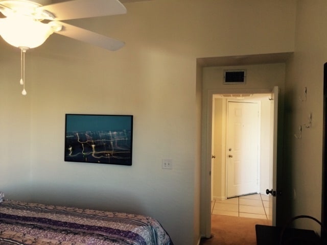 Building Photo - Fully Furnished 1BR/1BA Condo Just 3 Block...