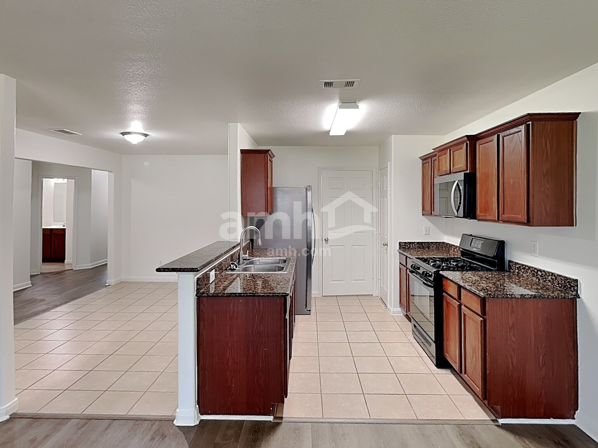 Building Photo - 9422 Ivory Trail Ln