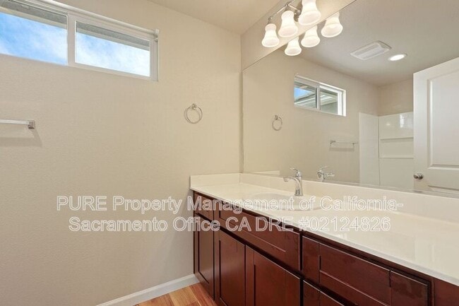 Building Photo - 5500 Amnest Way