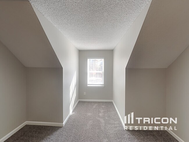 Building Photo - 507 Victoria Ct