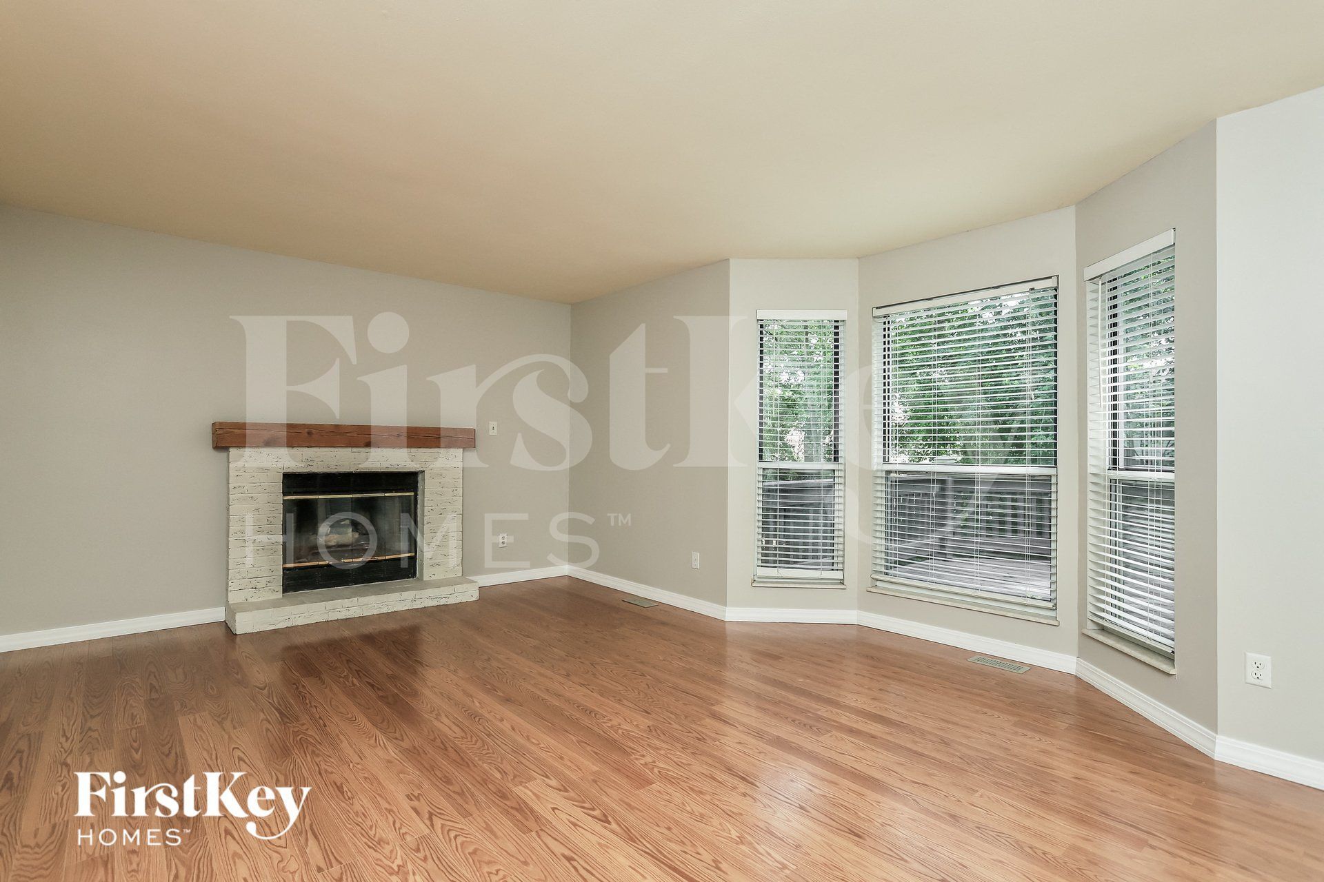 Building Photo - 16808 Babler View Dr