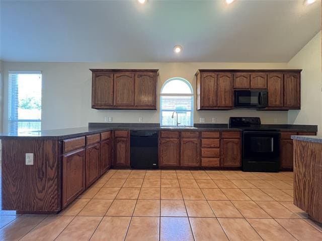 Building Photo - 5009 Royal Burgess Dr