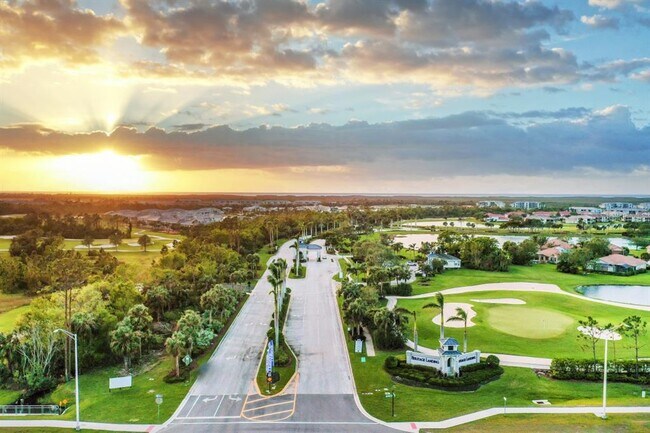 Building Photo - 350e E Marion Ave