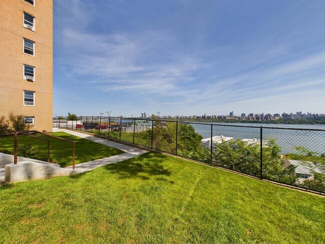 Building Photo - 8550 JFK Blvd E