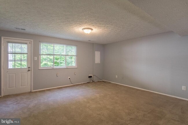 Building Photo - 8334 Windfall Rd