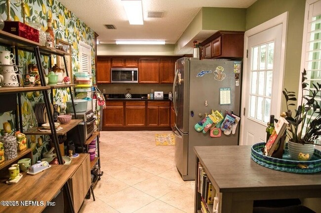 Building Photo - 6812 Caballero Dr