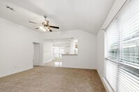 Building Photo - 142 Thunder Basin Dr