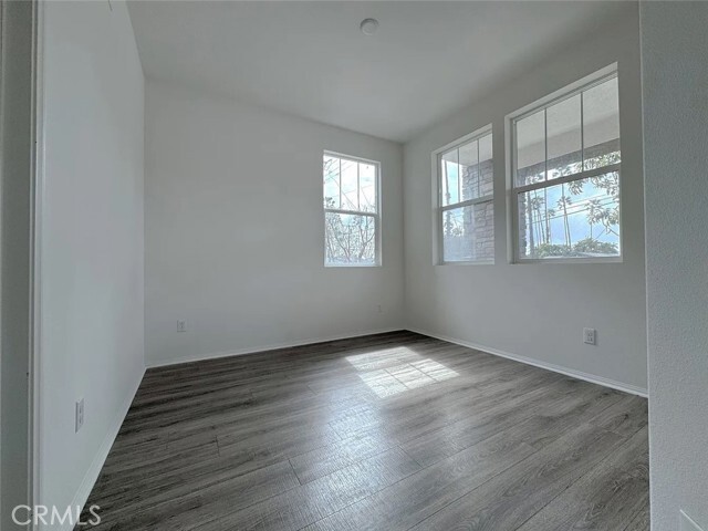 Building Photo - 4901 Heritage Dr