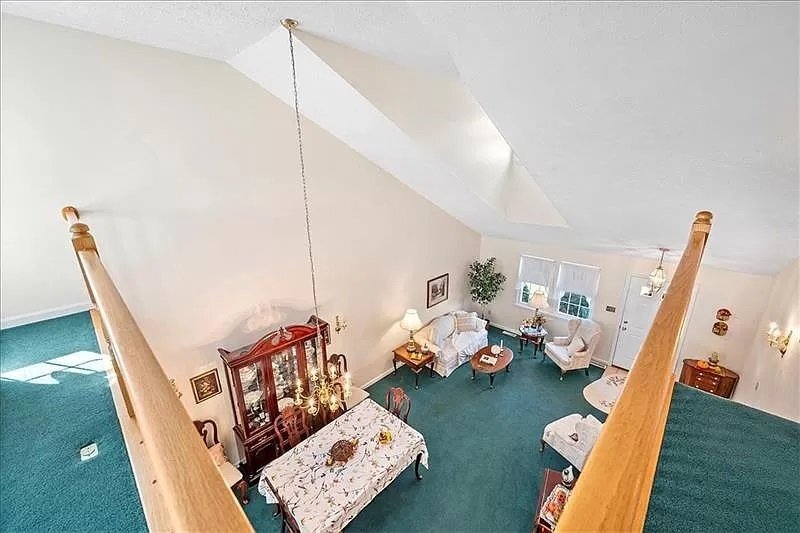 Building Photo - 103 Paddock Ln